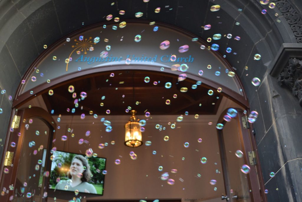 Bubbles spread across entrance to AUC